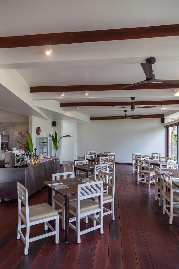L'Osteria Luxe Beachfront B&B General Luna  Esterno foto